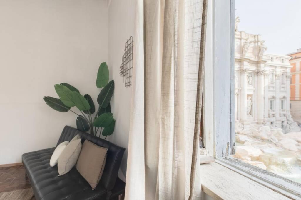 Iflat Trevi Fountain At Your Feet Rom Exteriör bild